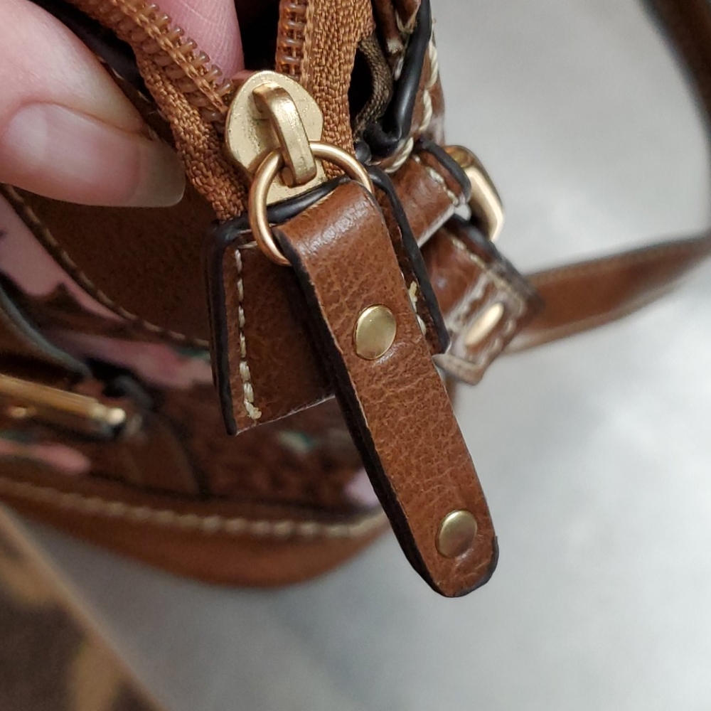 boc purse. - Picture 9 of 12
